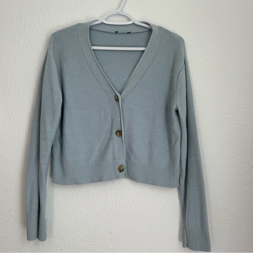 Light baby blue cropped knit button down cardigan, size S